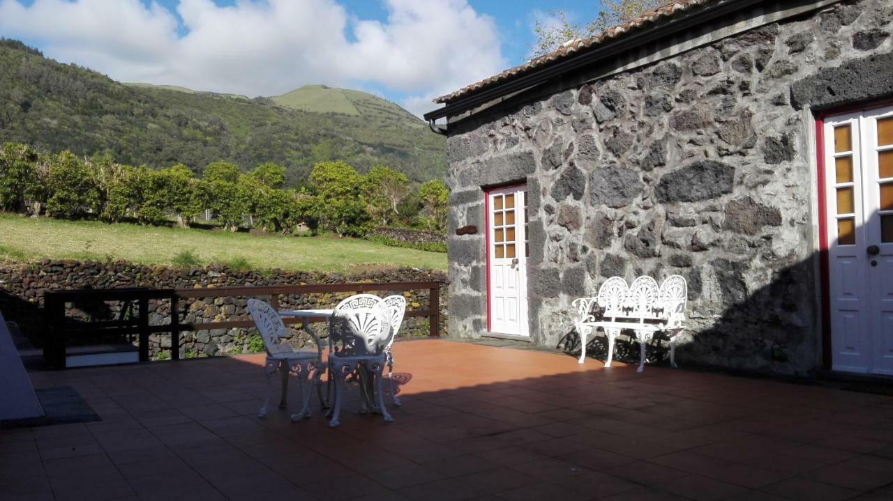 Residencial A Quinta Panzió Fajã de Santo Amaro Kültér fotó